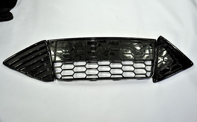 FORD TRANSİT 190 V ÇIKMA PARÇA TAMPON IZGARASI